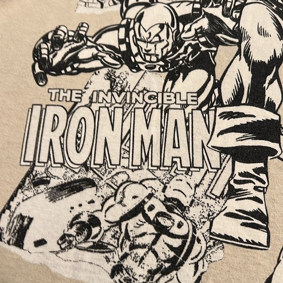 MARVEL tee - Picture 3 of 11